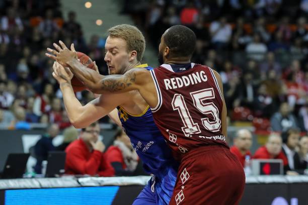 仅打破了对 仅打破了对