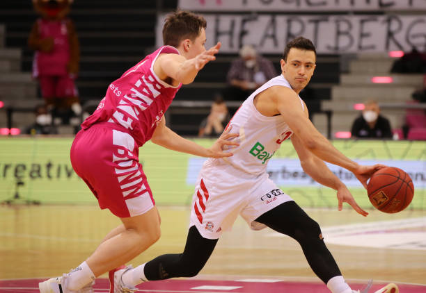 虽然凯尔特 虽然凯尔特