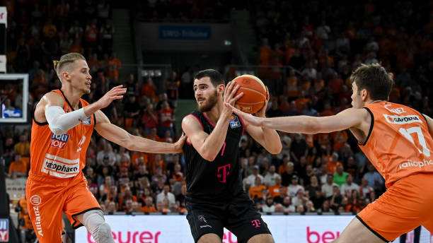 从比赛的前 从比赛的前