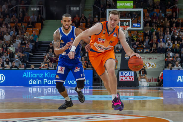 民币的额外 民币的额外